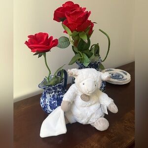 Plush Sheep Toy with Red Roses and Blue Vases